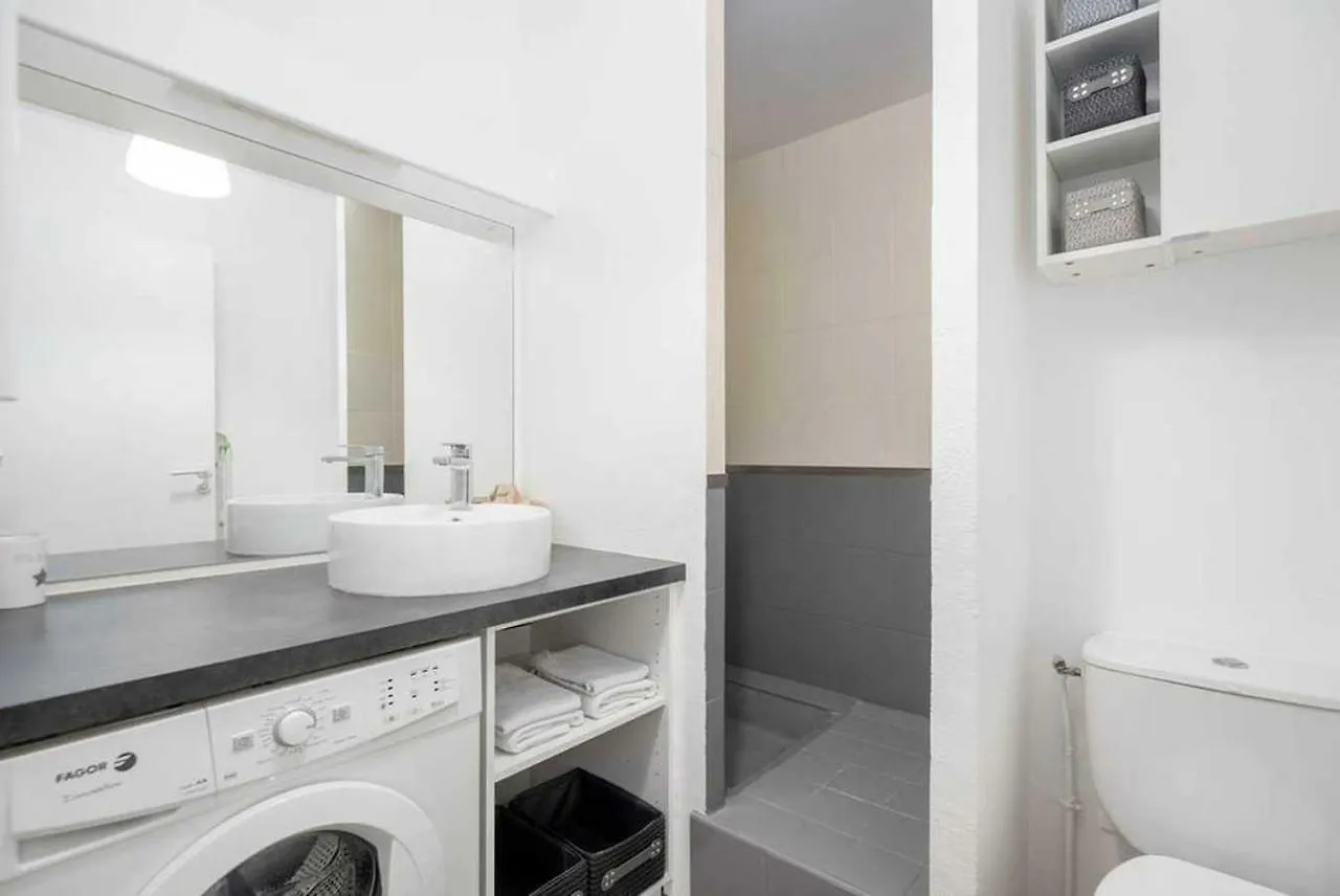 Bayonne Et Anglet A Pied - Terrasse Bois Privative Apartment France